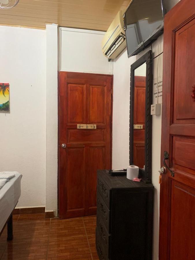 !Que Tuanis! Hotel Playas del Coco Kültér fotó